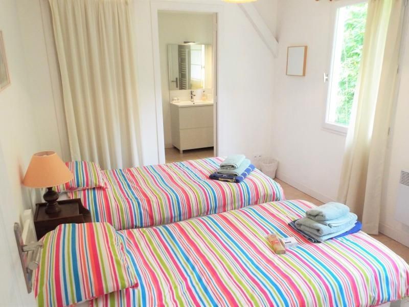 Photo of Bedroom in Asnieres sur Vegre