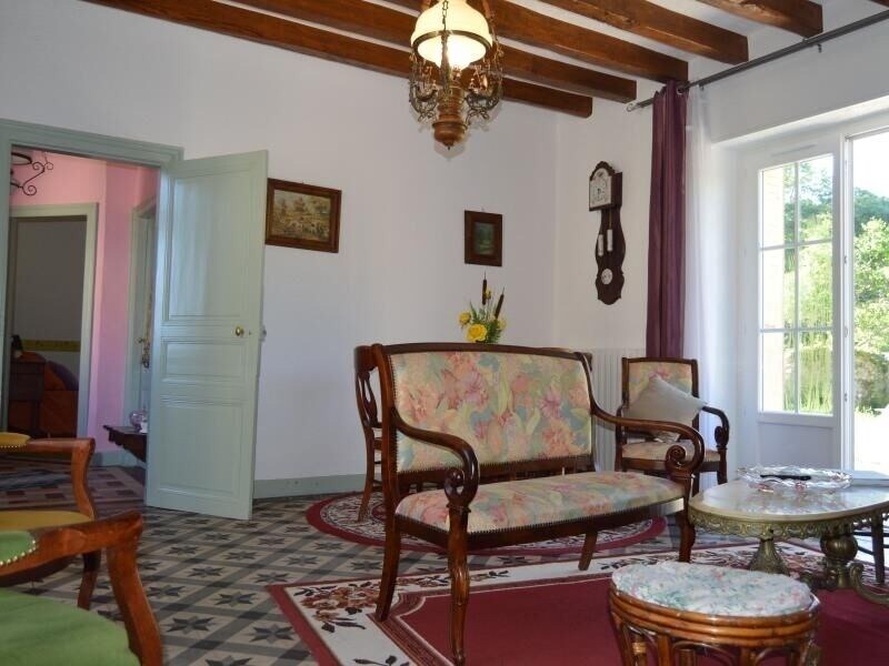 Photo of Livingroom in Mezieres-en-Brenne