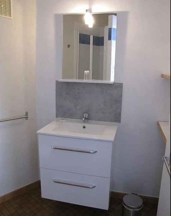 Photo of Bathroom in Tonnay-Boutonne