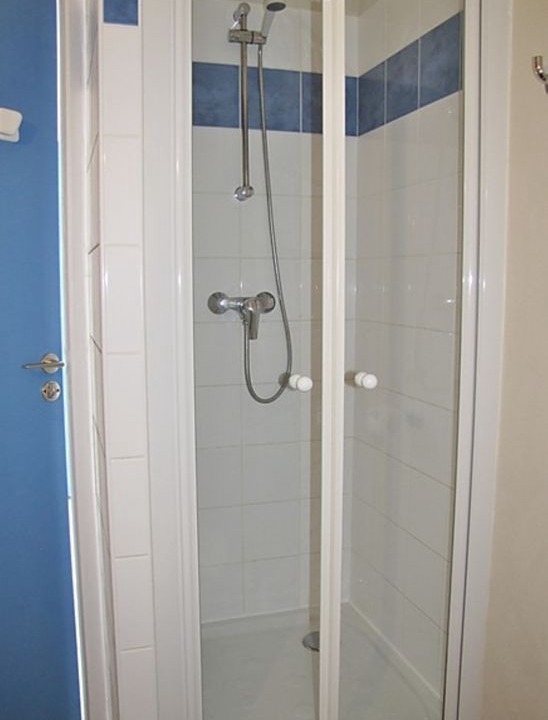 Photo of Bathroom in Tonnay-Boutonne