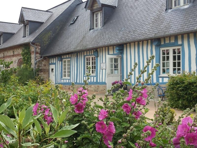 Photo of Buildings in Sotteville-sur-Mer