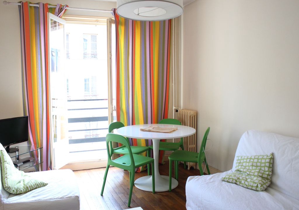 Photo of Bedroom in Val-de-Grace