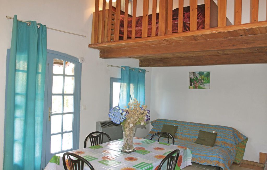 Photo of Livingroom in Mayres