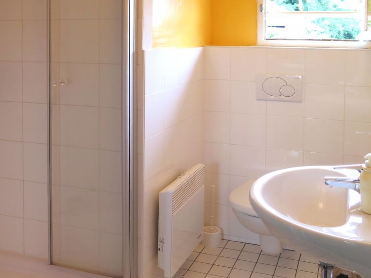 Photo of Bathroom in Lit-et-Mixe