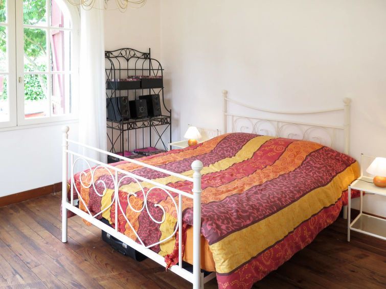 Photo of Bedroom in Lit-et-Mixe