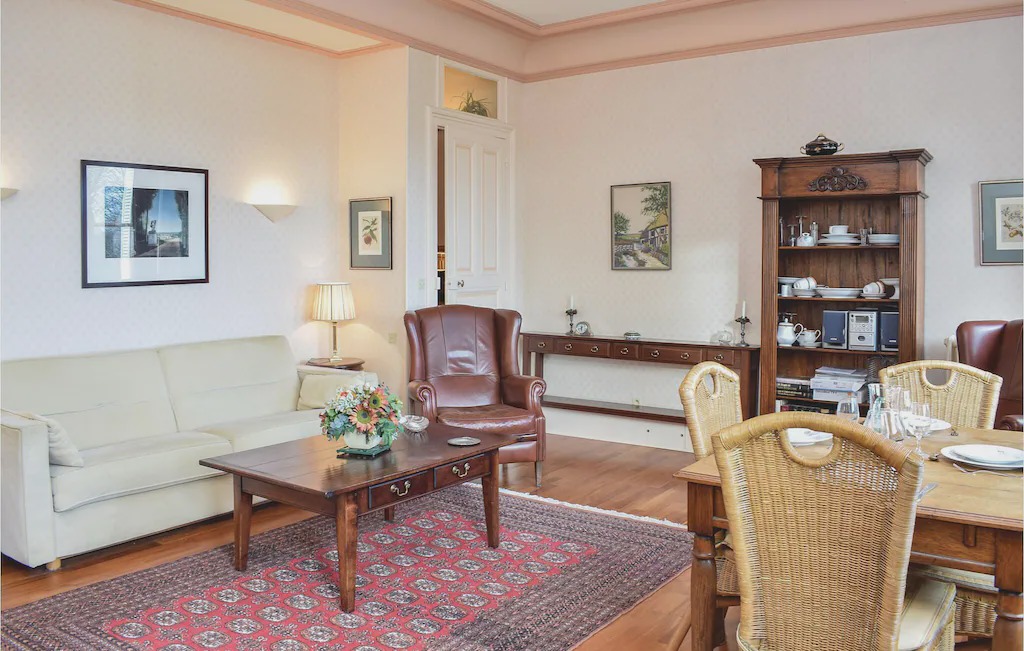 Photo of Livingroom in Ocquerre