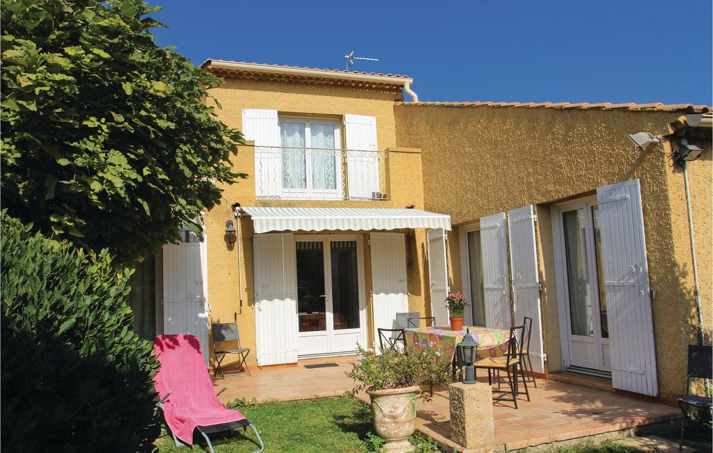 Photo of Buildings in Font d'Irac