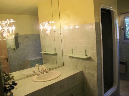 Photo of Bathroom in Aubais