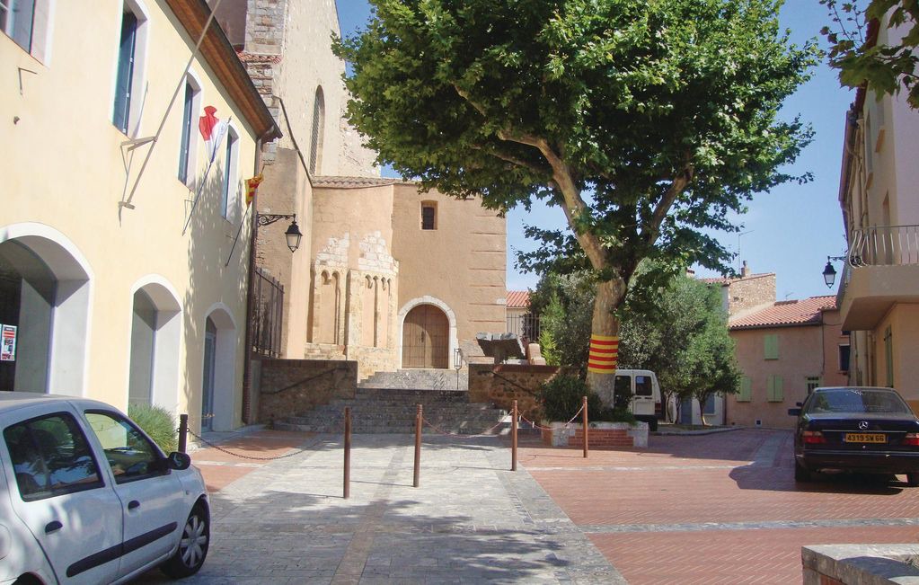 Photo of Others in Baixas