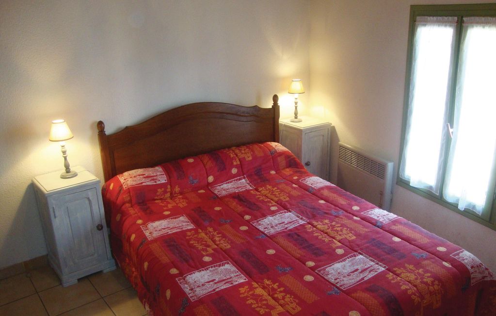 Photo of Bedroom in Baixas