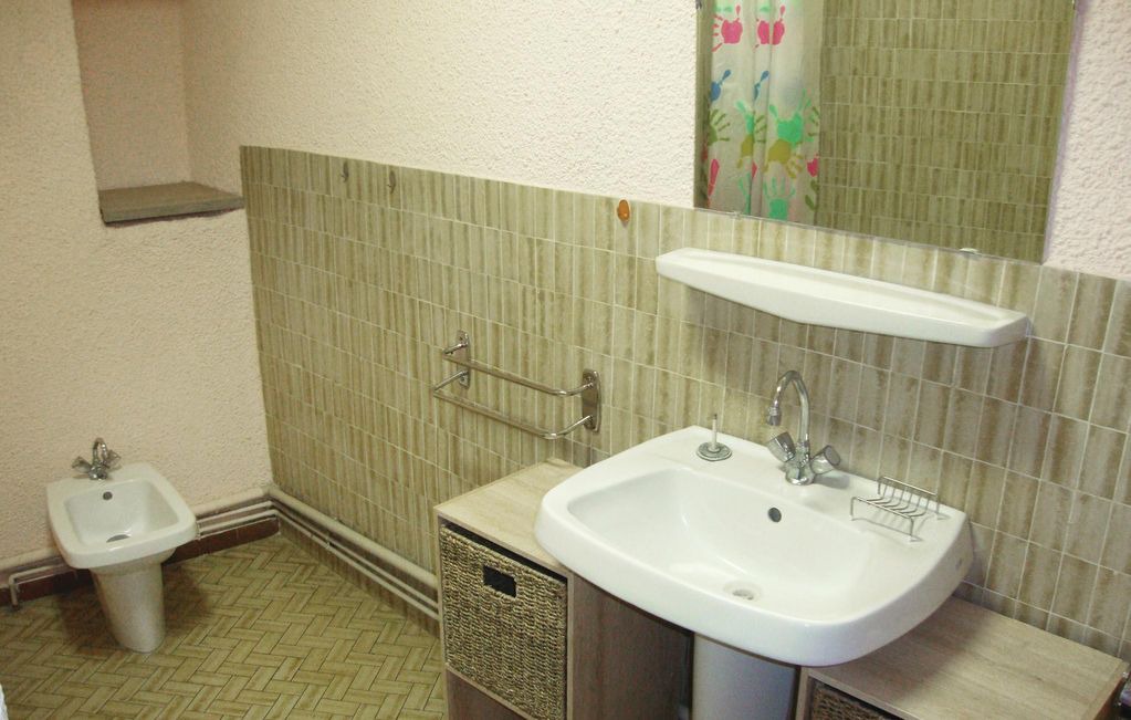 Photo of Bathroom in Baixas