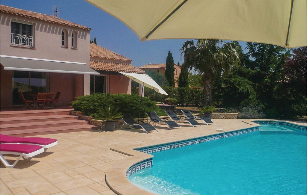 Photo of Outdoor in Creissan