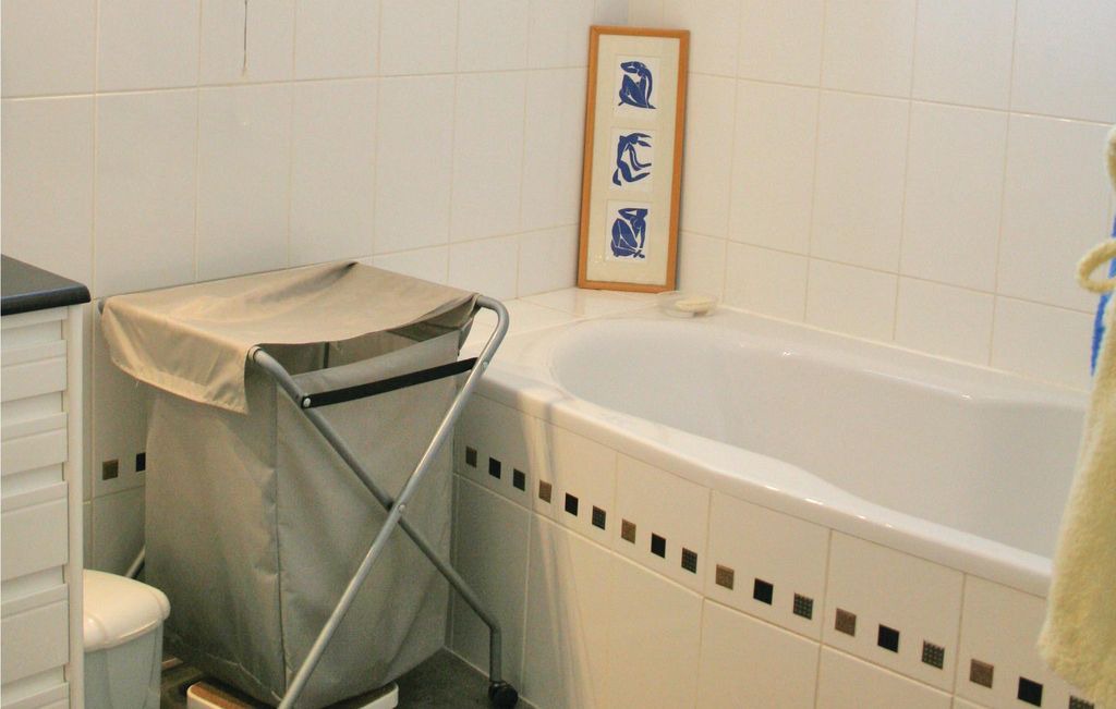 Photo of Bathroom in Prades-sur-Vernazobre