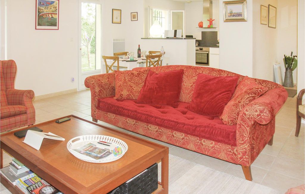 Photo of Livingroom in Maillane