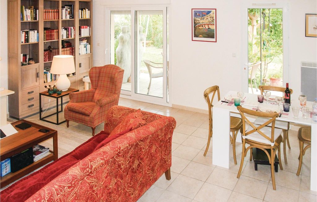 Photo of Livingroom in Maillane