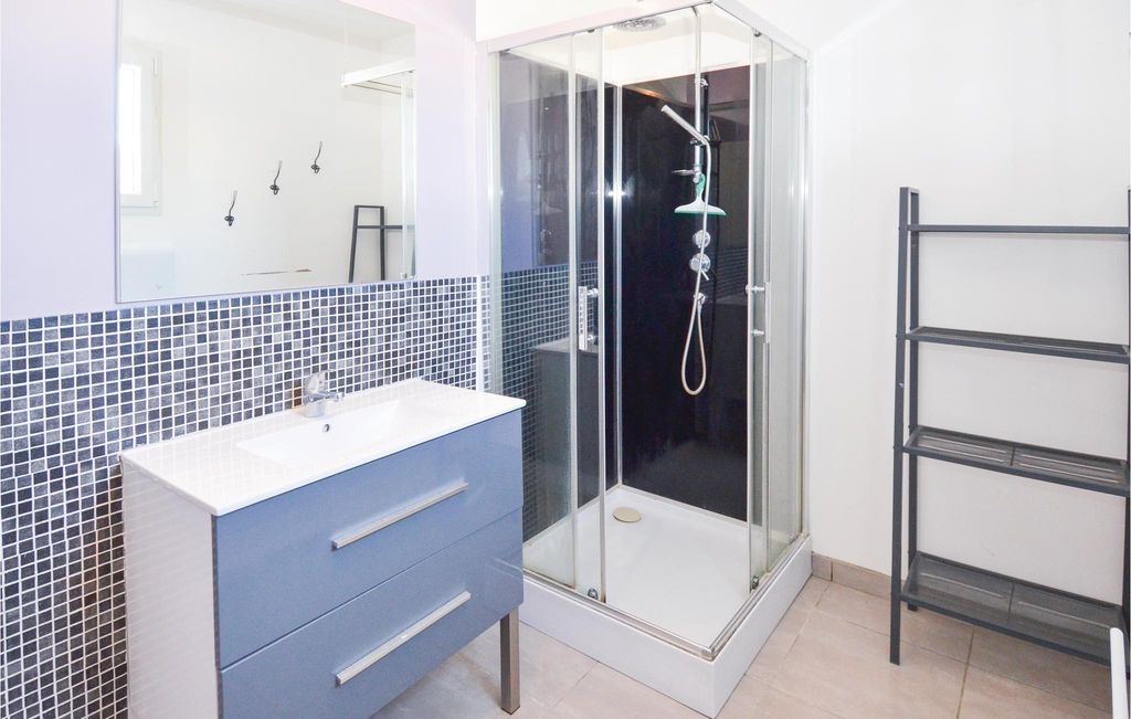 Photo of Bathroom in Saint-Privat-des-Vieux