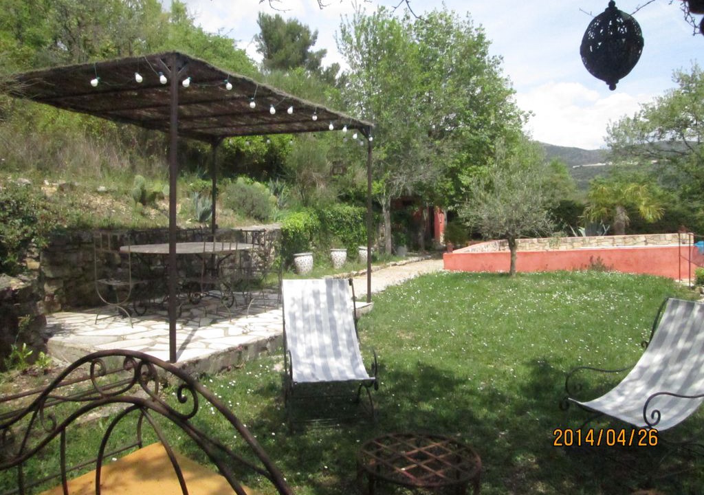 Photo of Others in Cabris