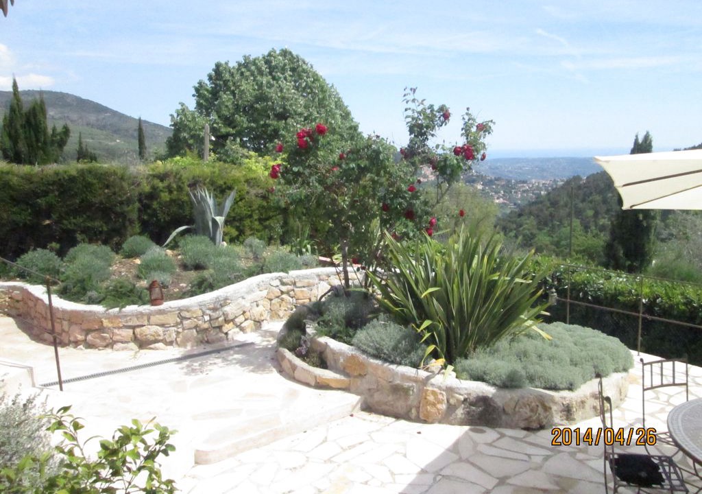 Photo of Others in Cabris