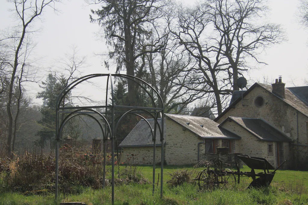 Photo of Buildings in Raizeux