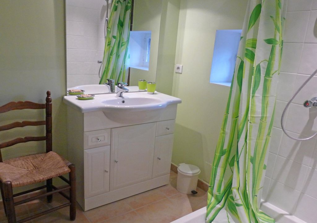 Photo of Bathroom in Montbrun-des-Corbieres