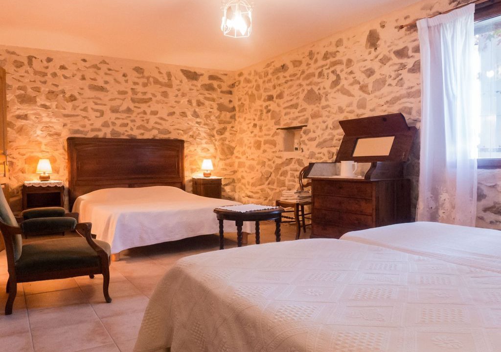 Photo of Bedroom in Montbrun-des-Corbieres