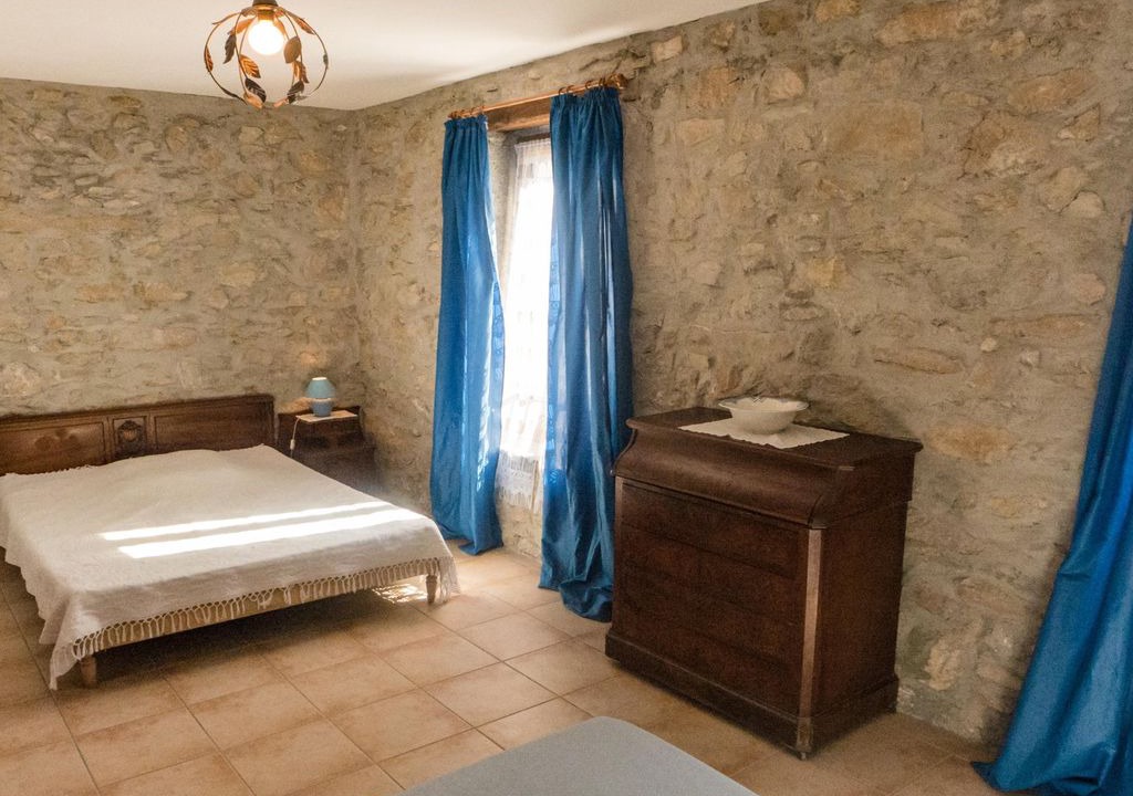 Photo of Bedroom in Montbrun-des-Corbieres