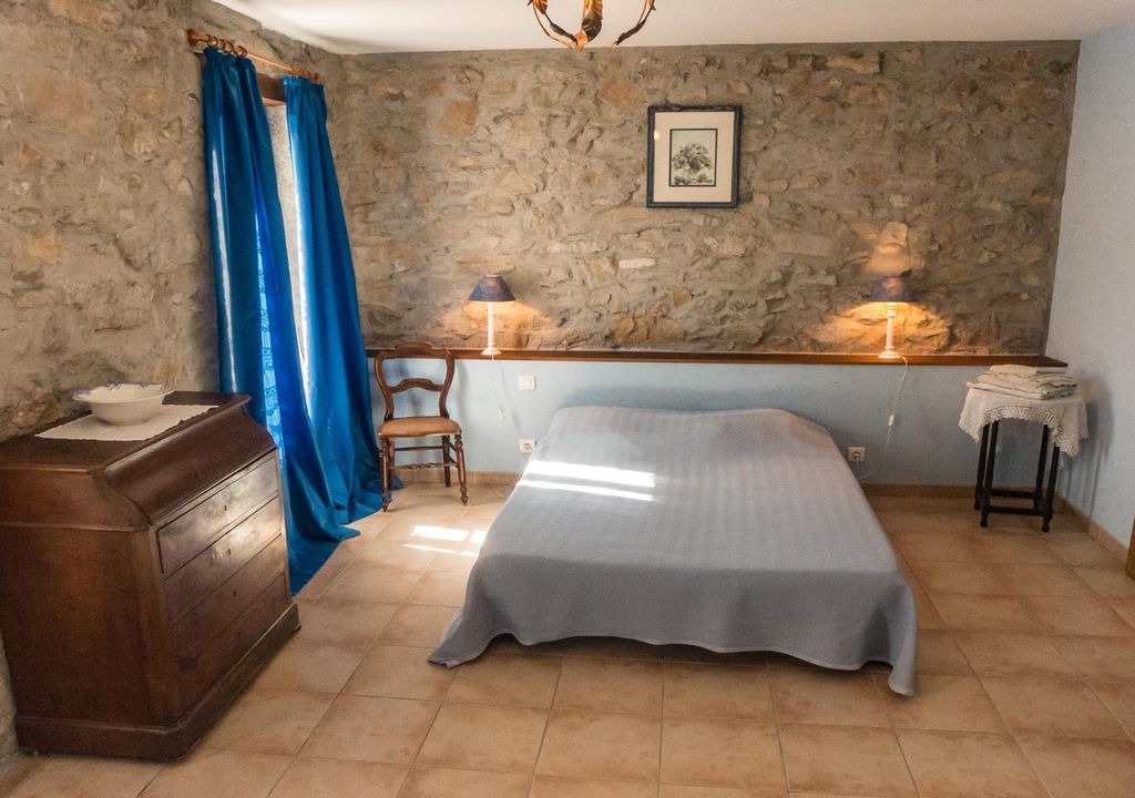 Photo of Bedroom in Montbrun-des-Corbieres