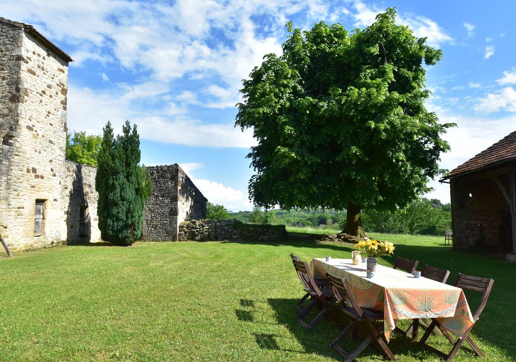 Photo of Others in Montclera