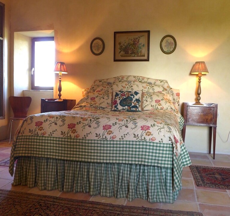 Photo of Bedroom in Frechou