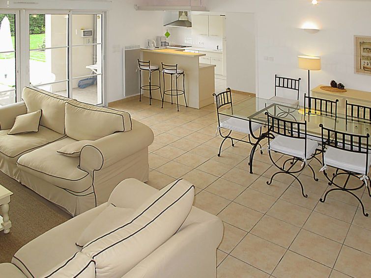 Photo of Livingroom in Pont-de-Larn