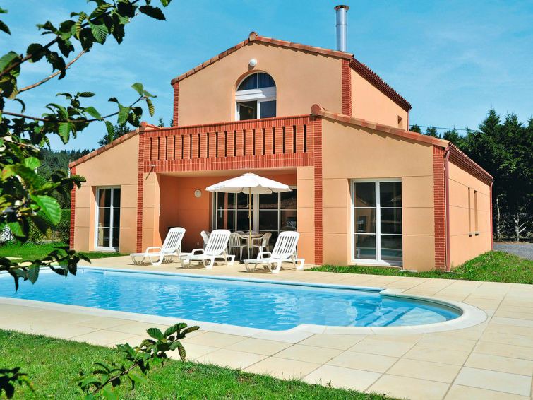 Photo of Outdoor in Pont-de-Larn