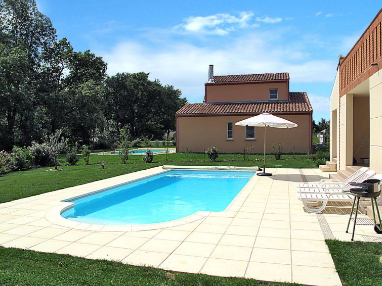 Photo of Outdoor in Pont-de-Larn
