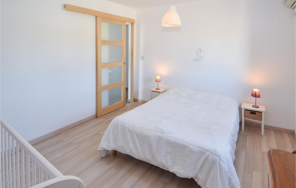 Photo of Bedroom in Saint-Privat-des-Vieux