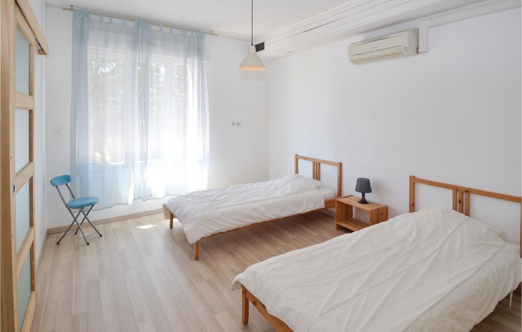 Photo of Bedroom in Saint-Privat-des-Vieux