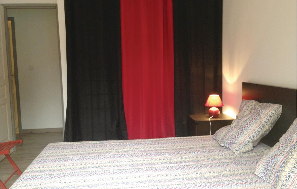 Photo of Bedroom in Pouzols-Minervois