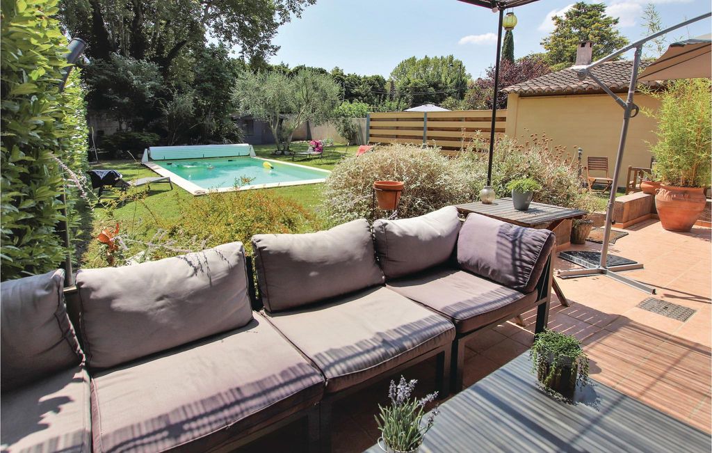 Photo of Patio Balcony in Caumont-sur-Durance