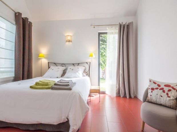Photo of Bedroom in Port-Saint-Pere