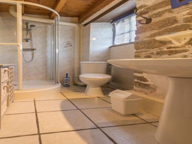 Photo of Bathroom in Saint-Lyphard