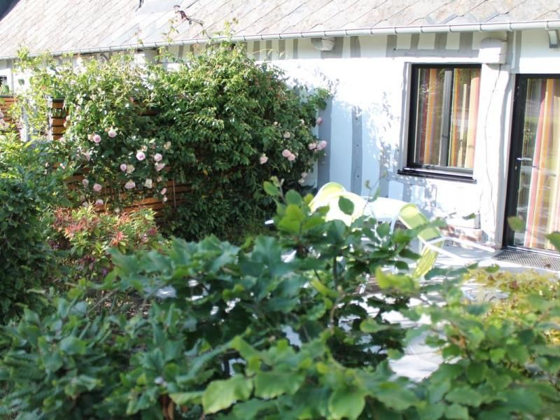 Photo of Buildings in Le Hanouard