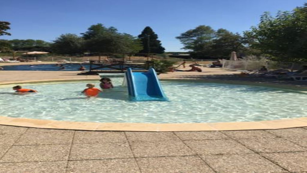 Photo of Others in Lezan