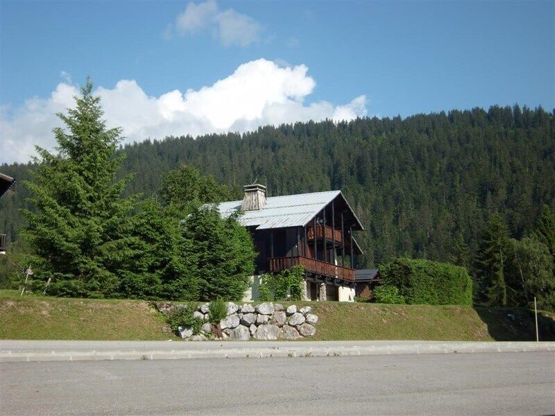 Photo of Others in Cohennoz