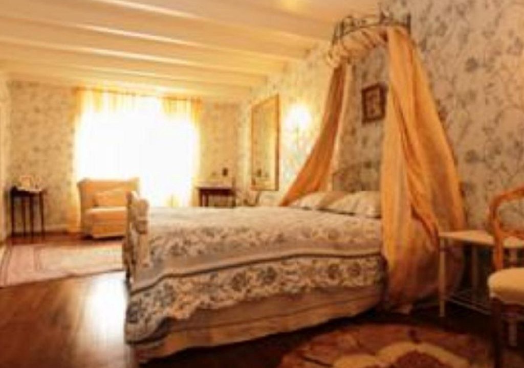 Photo of Bedroom in Lachaise