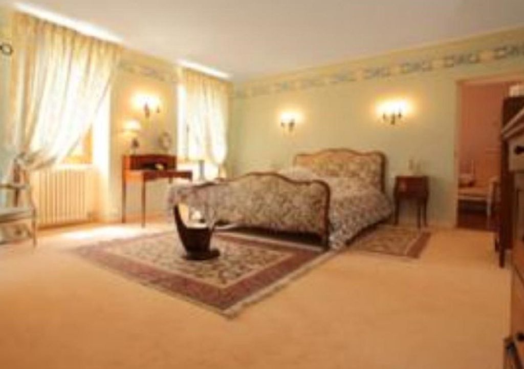 Photo of Others in Lachaise