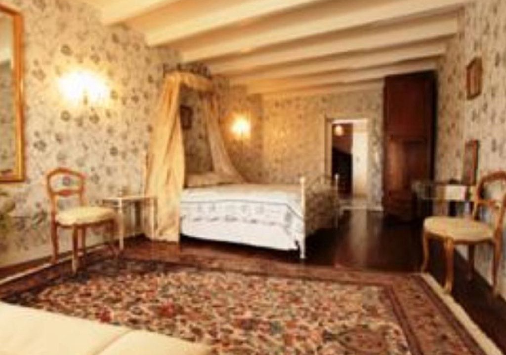 Photo of Others in Lachaise