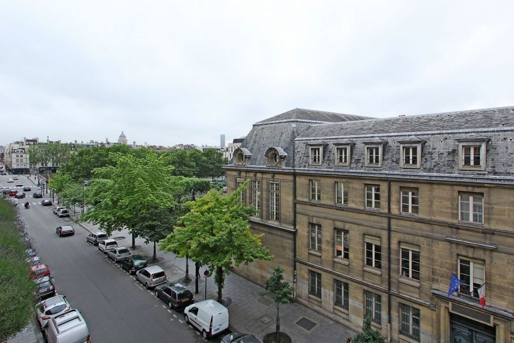 Photo of Buildings in 4th Arrondissement