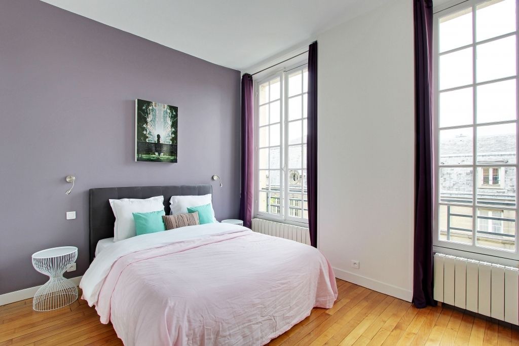 Photo of Bedroom in 4th Arrondissement