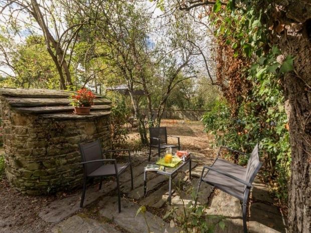 Photo of Patio Balcony in Saffre