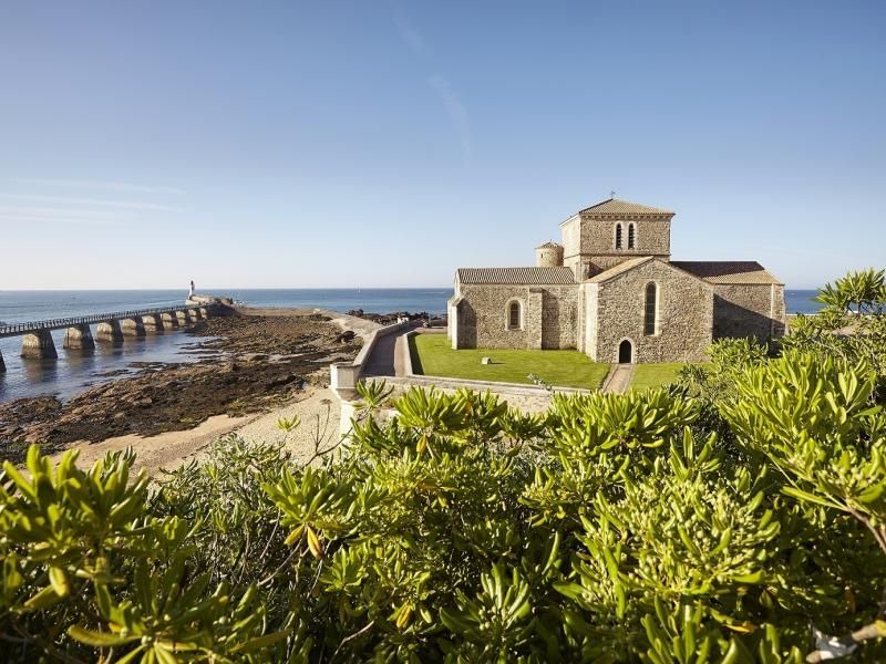 Photo of Buildings in La Chaume