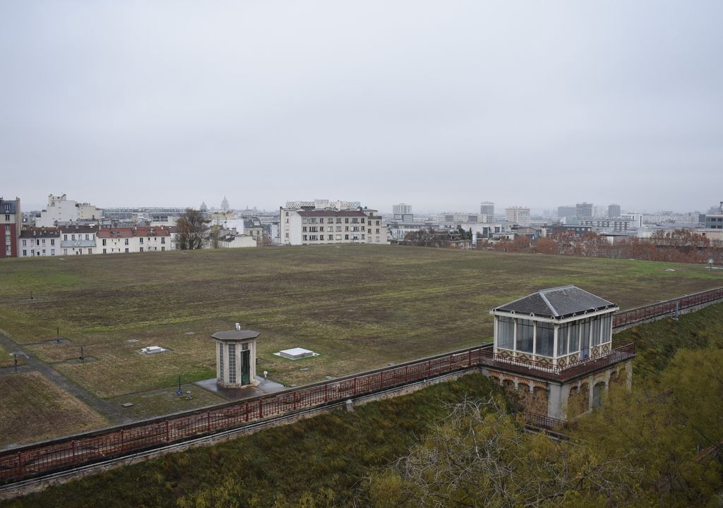 Photo of Buildings in Parc-de-Montsouris