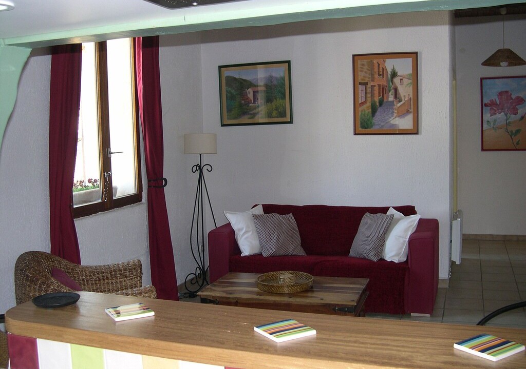 Photo of Livingroom in Sablet